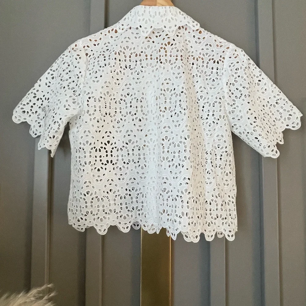 FRAME Eyelet Lace Short-Sleeve Button-Up Blouse – White, Size S NWOT - Picture 6 of 6